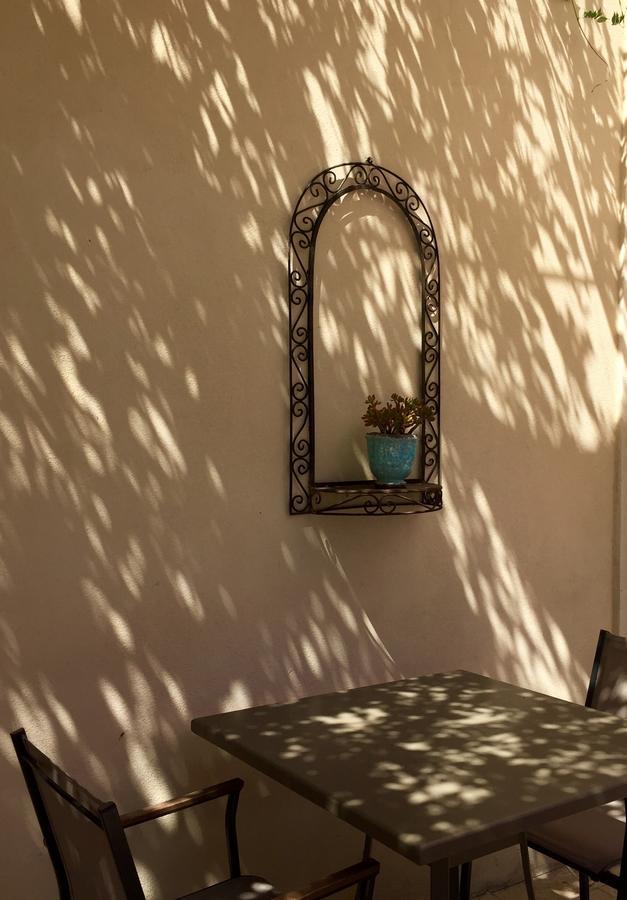 Mas De Mariette Bed & Breakfast Noves Luaran gambar